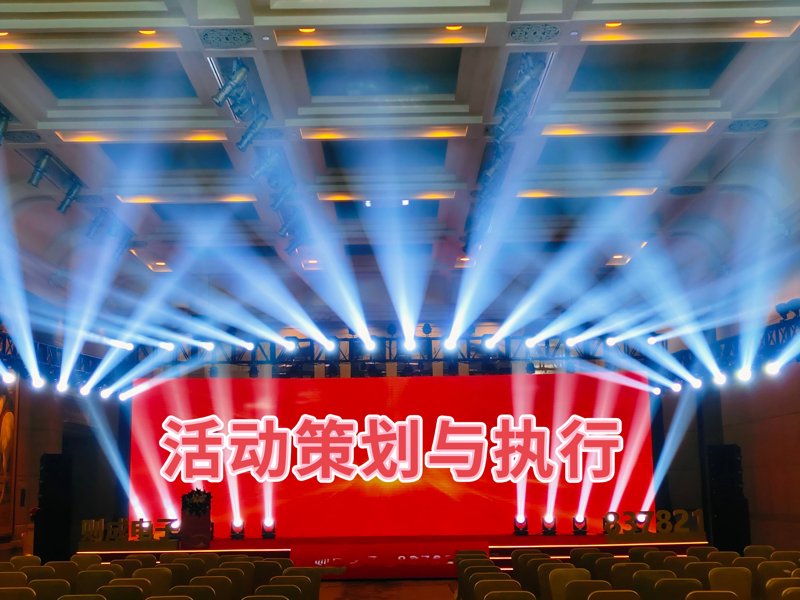 文化传播有限公司属于哪个行业?这个问题并不简单,它涉及到多方面的考量。让我们通过对比分析来揭开谜底。